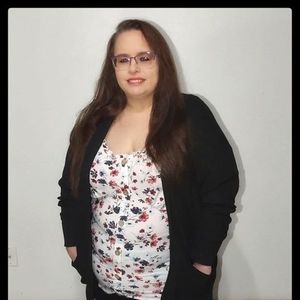 Meet your Posher, Author kristy